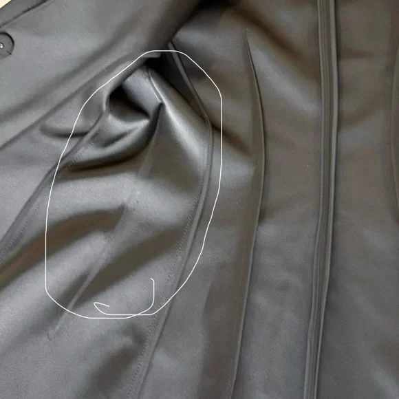 NWT Carolina Herrera Black Snap Blazer Raw Edge Sz 8 - Picture 16 of 16